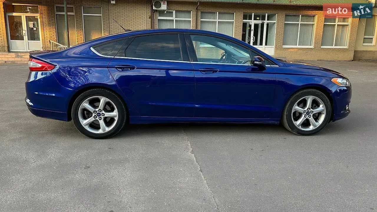 Ford Fusion 2015 photo 2
