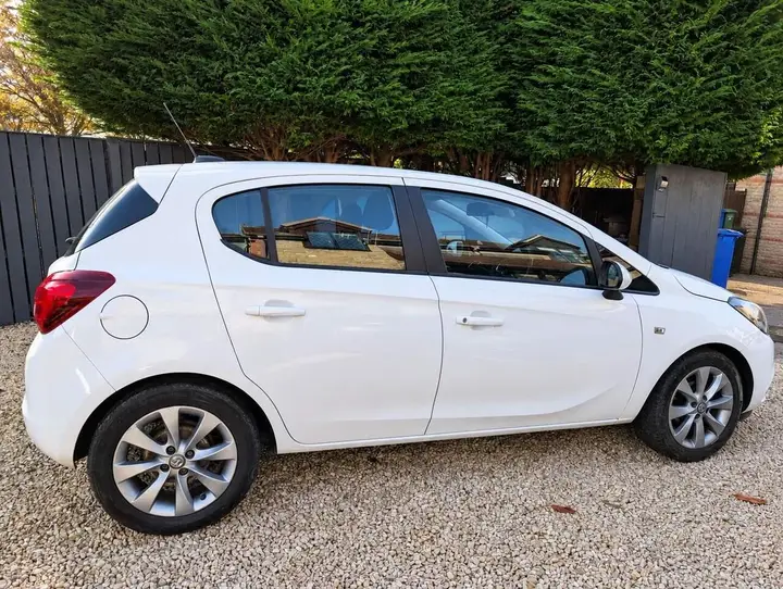 Vauxhall Corsa 2017 photo 4