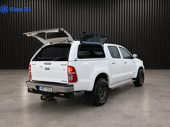 Toyota Hilux 2015 photo 5