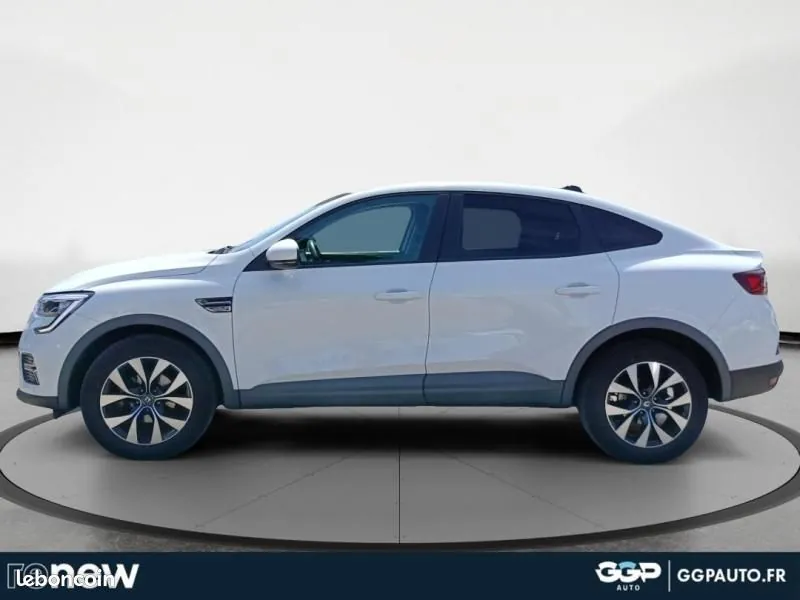 Renault Arkana 2023 photo 2