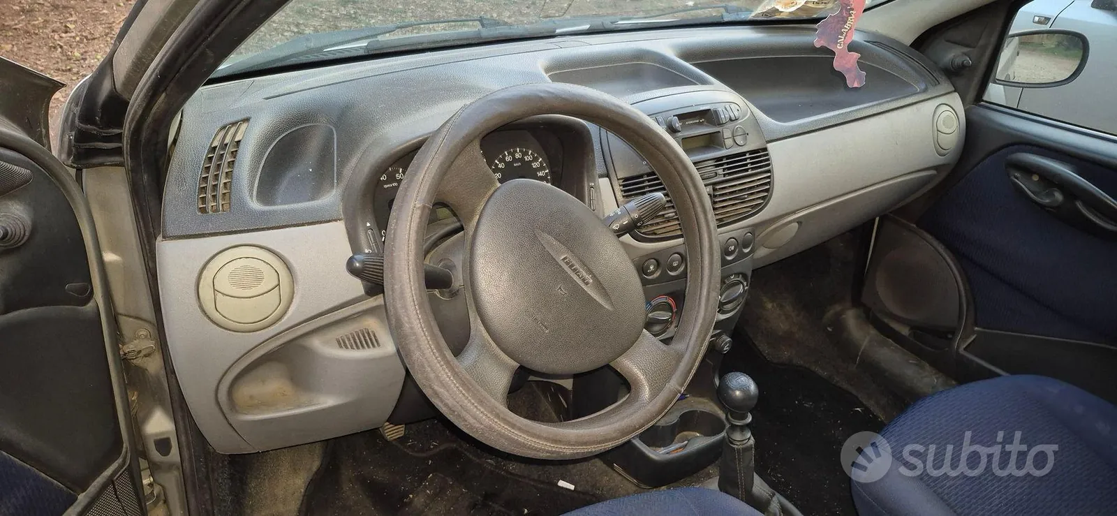 Fiat Punto 2003 photo 3