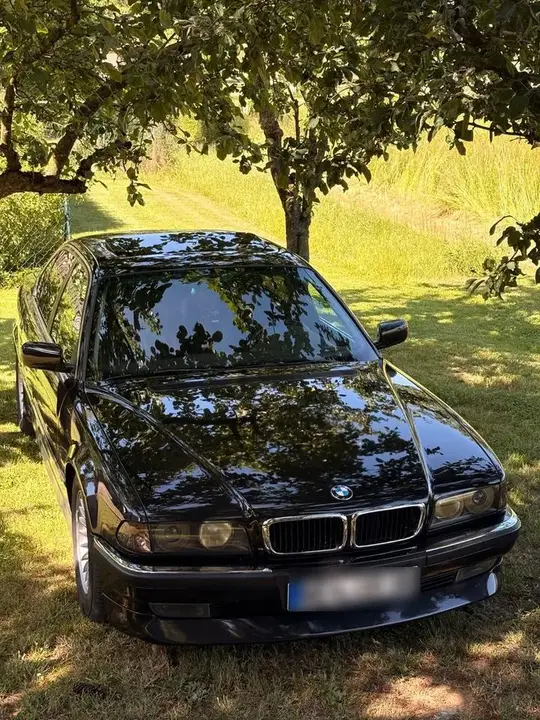 BMW 730I