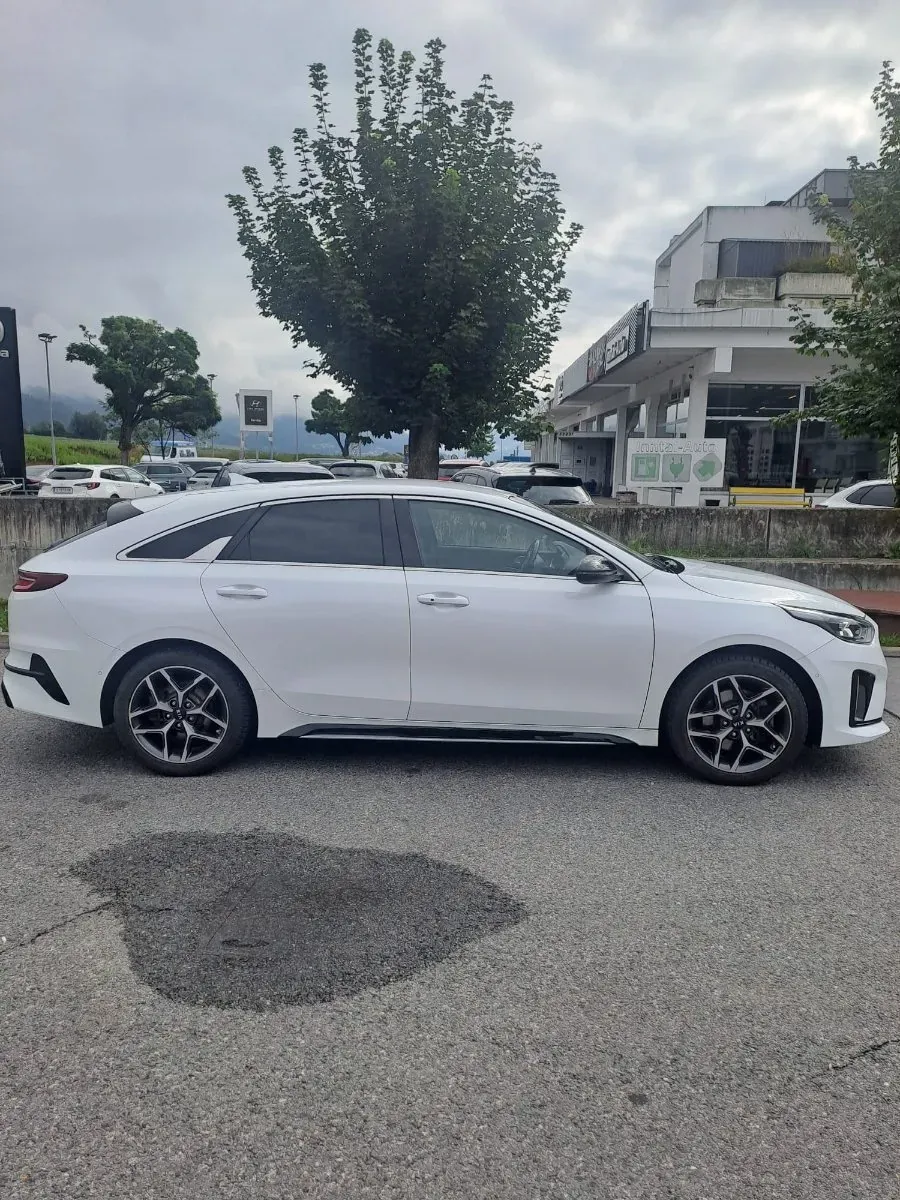 Kia Proceed 2020 photo 2