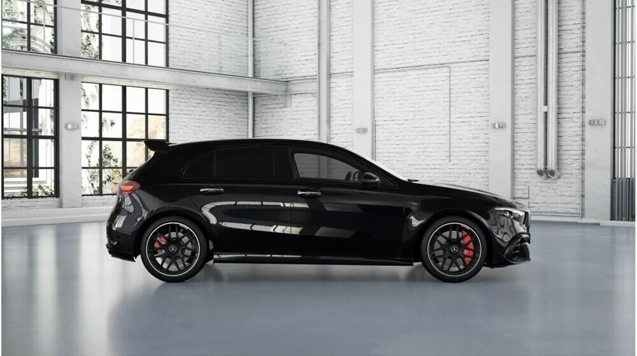 Mercedes-Benz A-Class photo 3