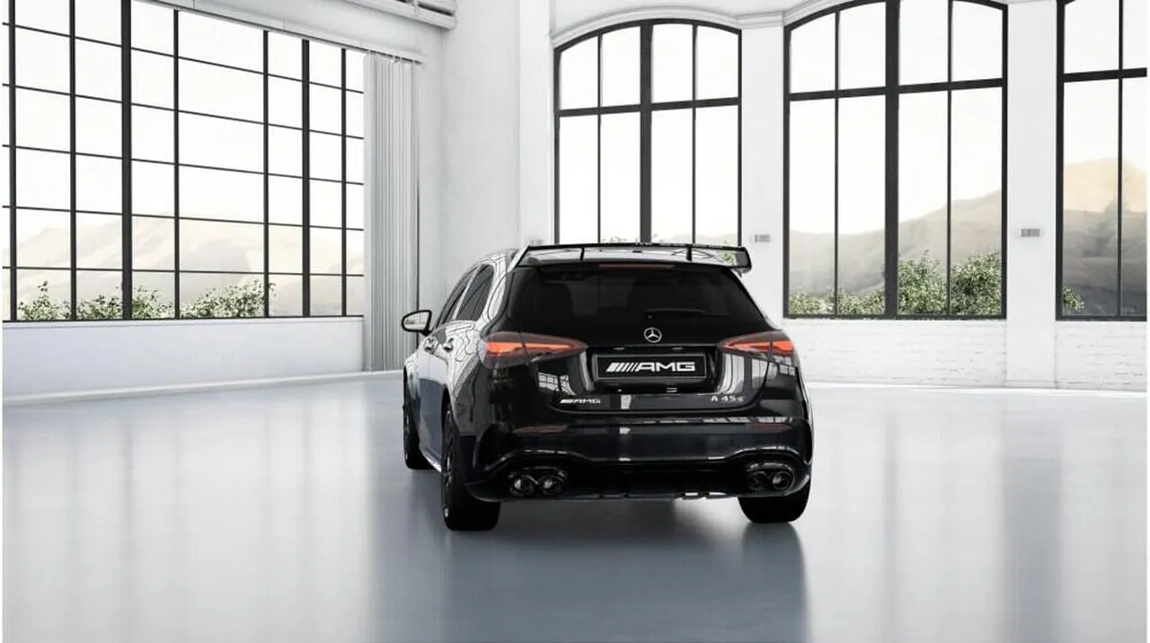 Mercedes-Benz A-Class photo 4