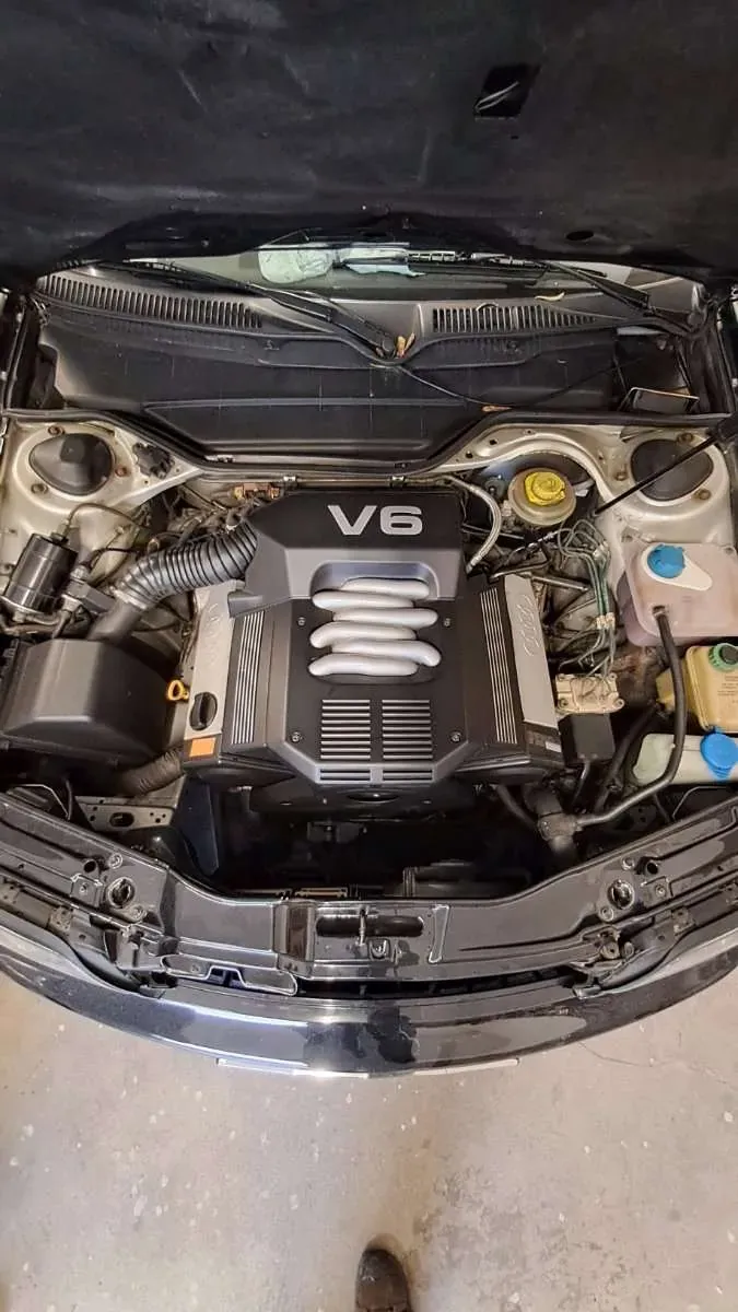 Audi 100 1993 photo 2