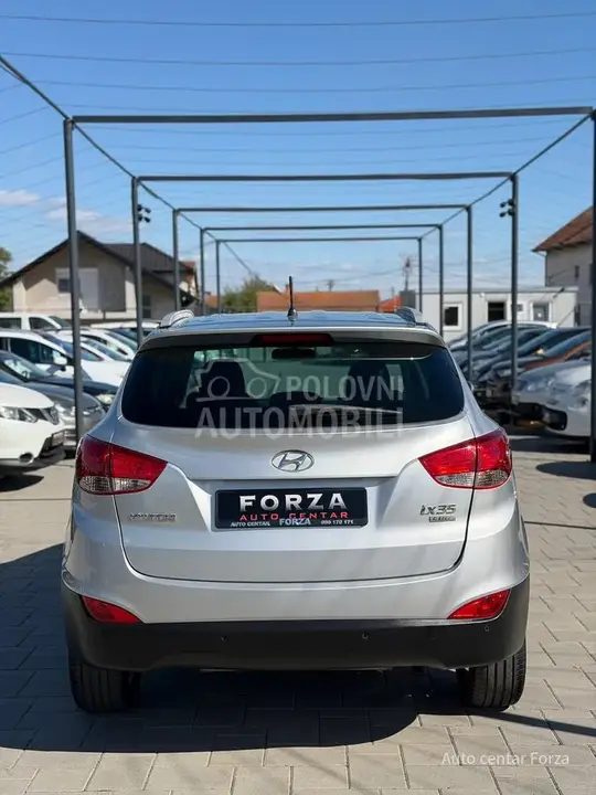Hyundai Ix35 2011 photo 5