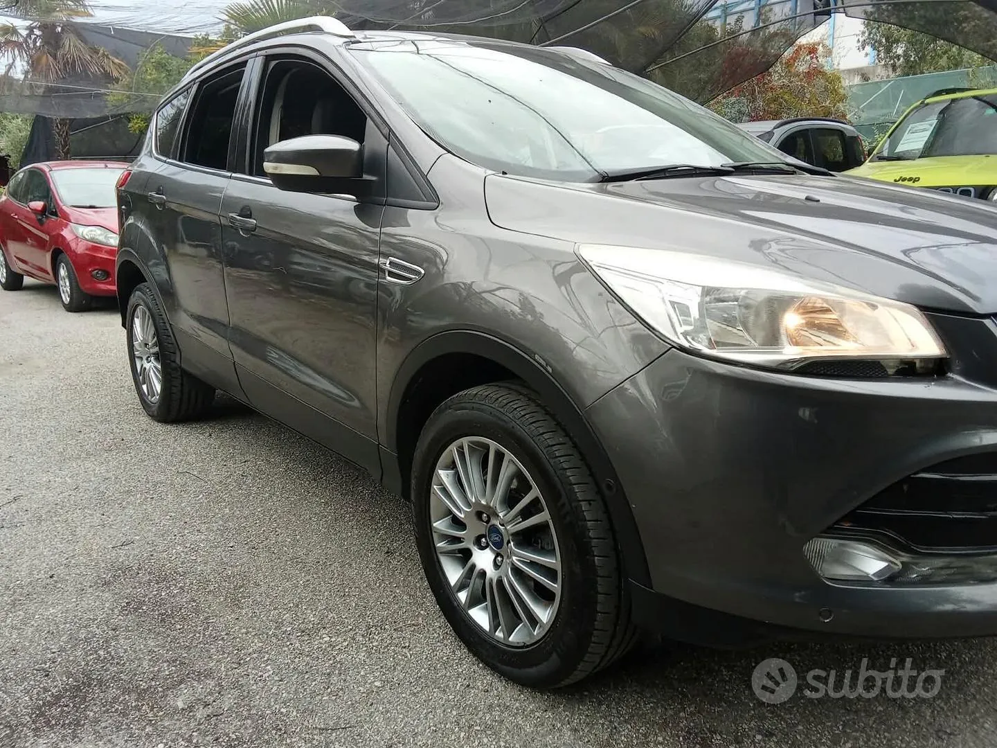 Ford Kuga 2014 photo 2