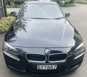 BMW 320I 2013 photo 2