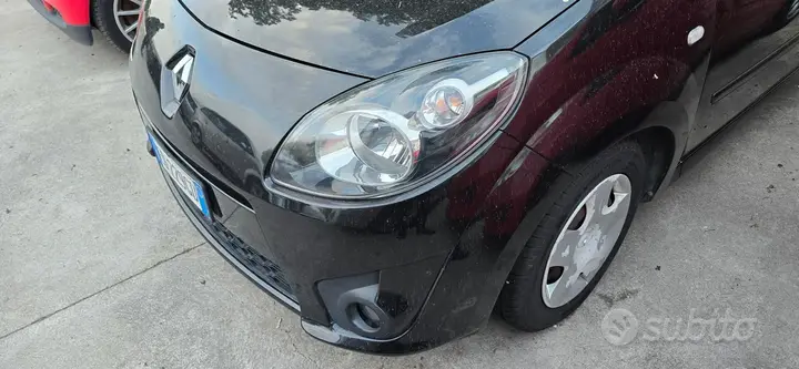 Renault Twingo 2011 photo 3