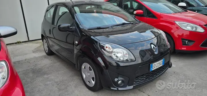 Renault Twingo 2011 photo 2
