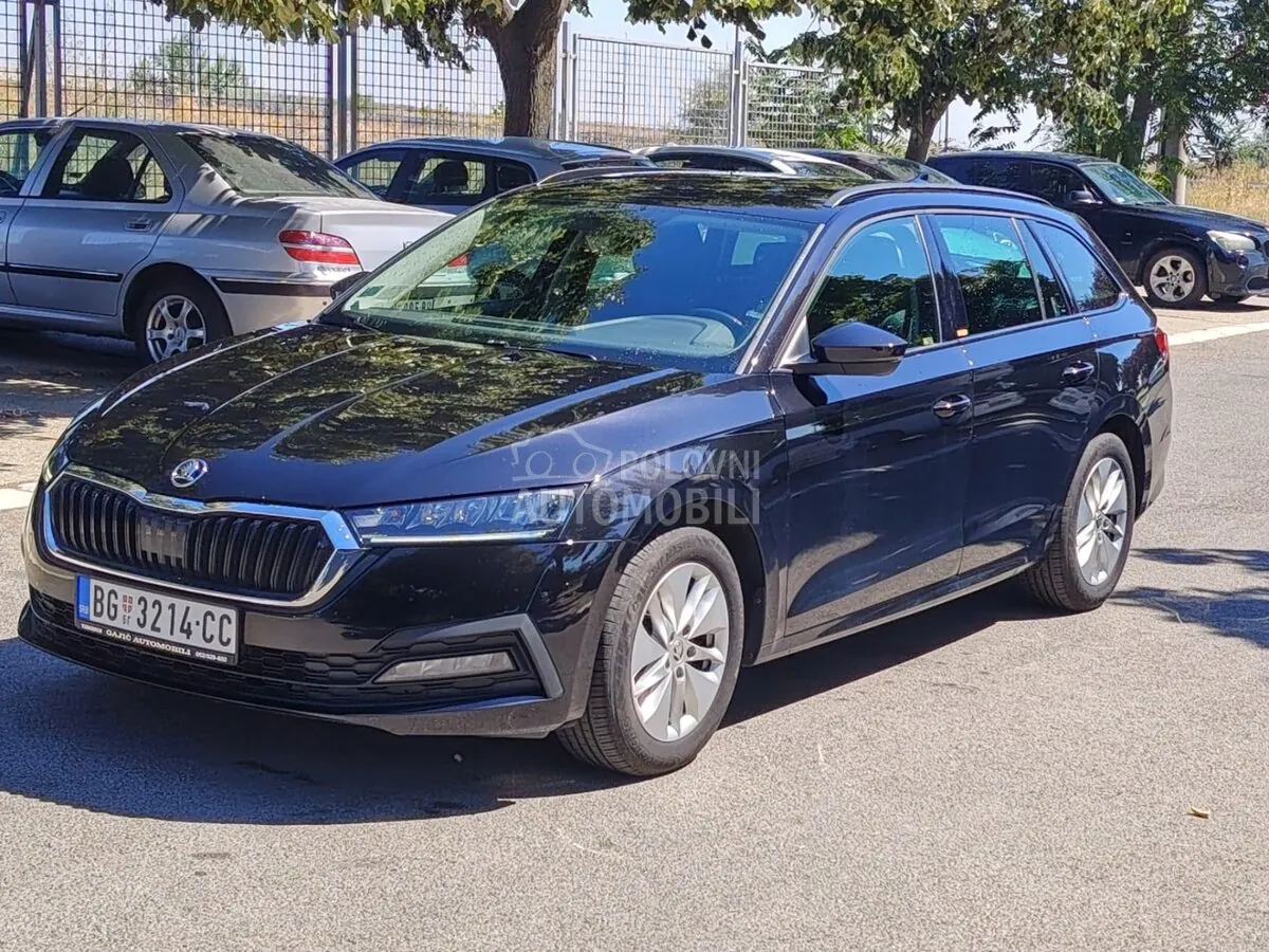 Skoda Octavia 2022 photo 2
