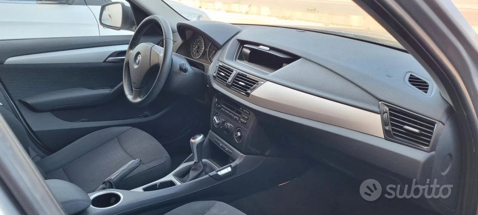 BMW X1 2014 photo 2