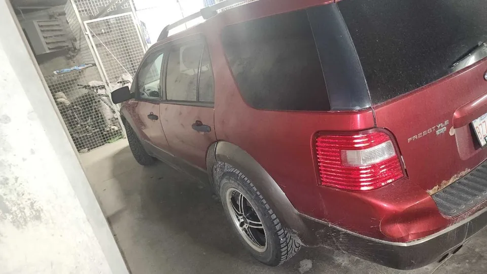 Ford Freestyle 2006 photo 2