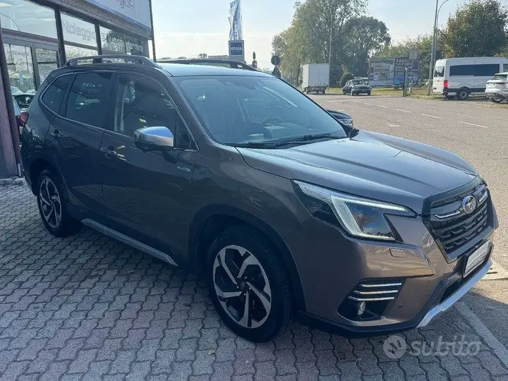Subaru Forester 2022 photo 2