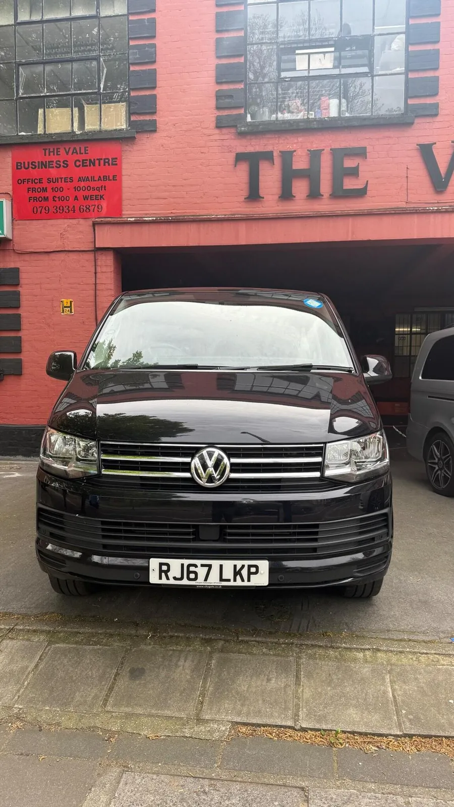 Volkswagen Transporter 2017 photo 3