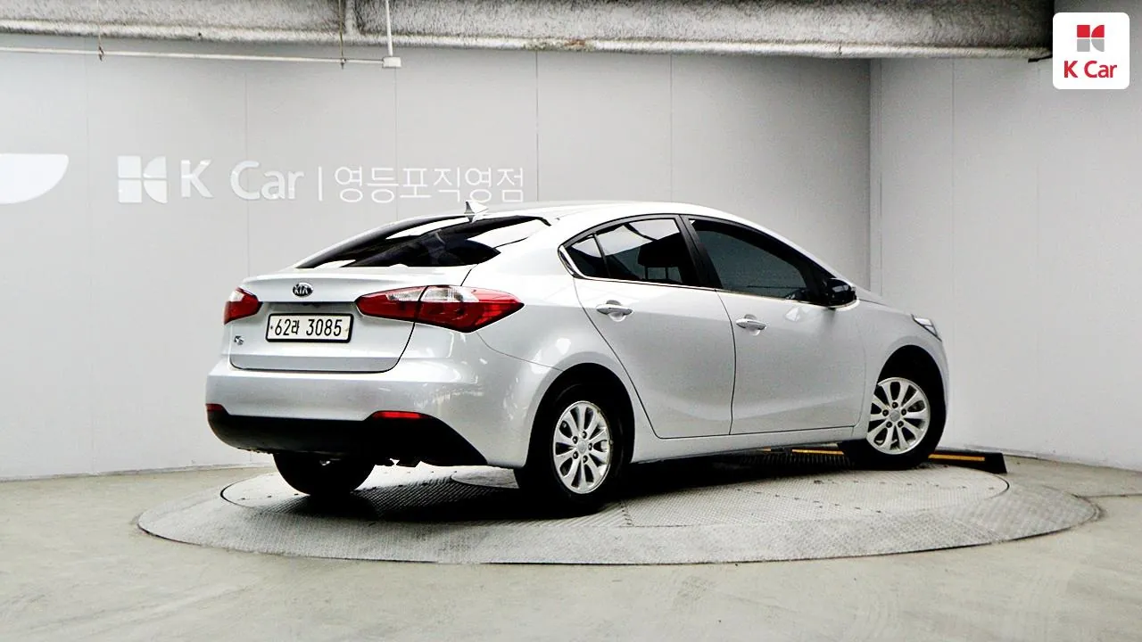 Kia K3 2015 photo 4