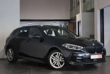 BMW 1 Series 2022 photo 3