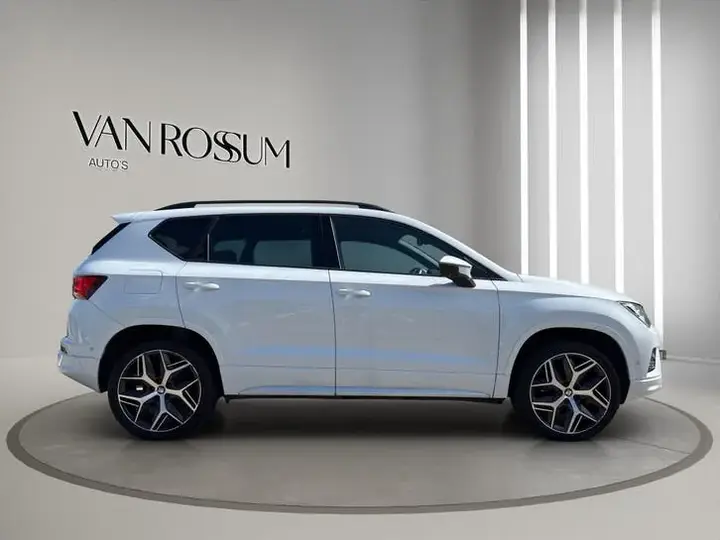 Seat Ateca 2019 photo 2