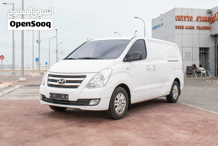 Hyundai Starex H1 2017 photo 2