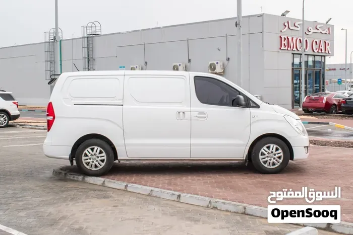 Hyundai Starex H1 2017 photo 4