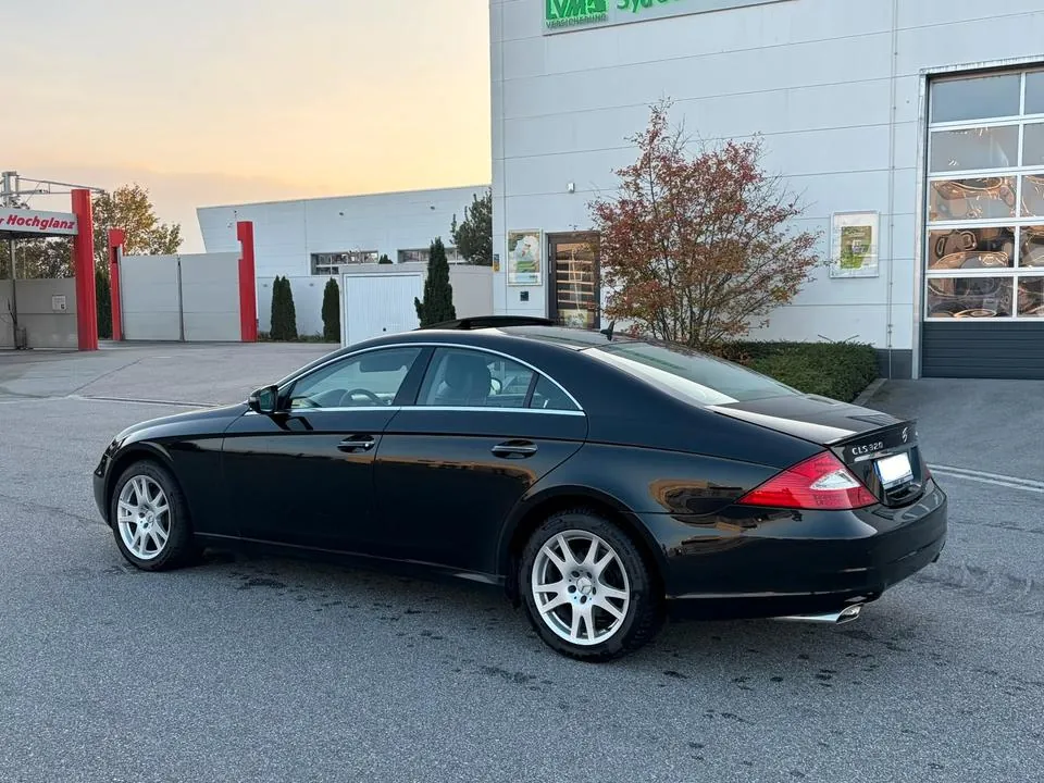 Mercedes-Benz Cls 320