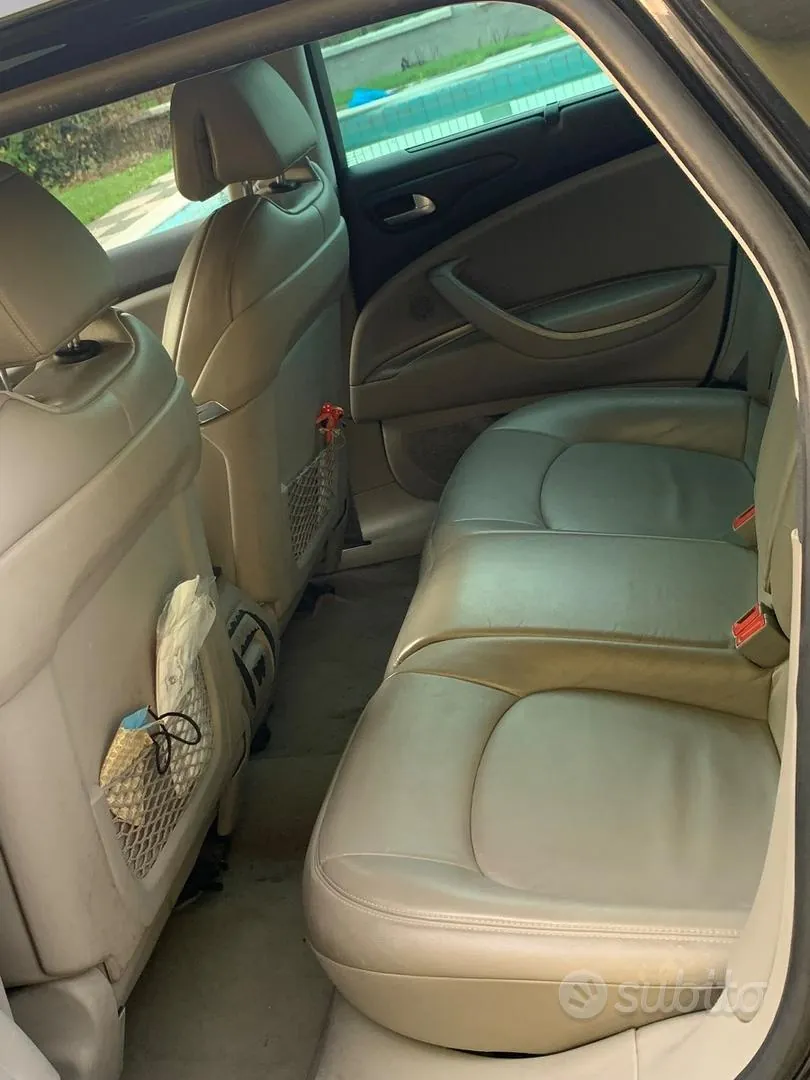 Citroen C5 2010 photo 3