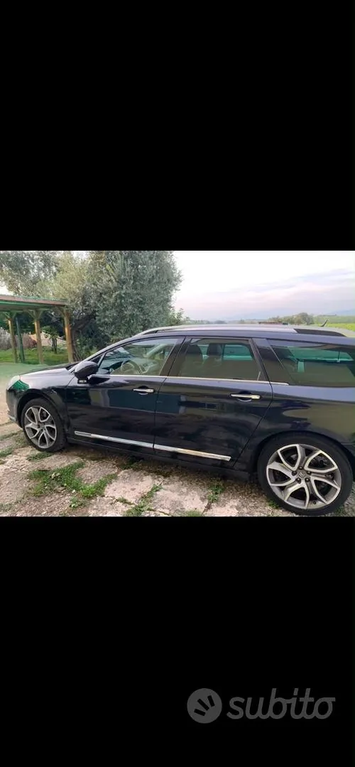 Citroen C5 2010 photo 2
