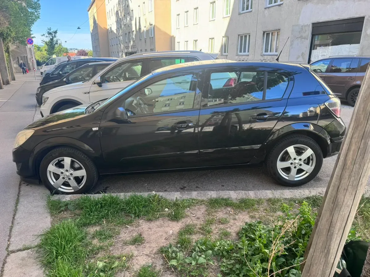 Opel Astra 2008 photo 3