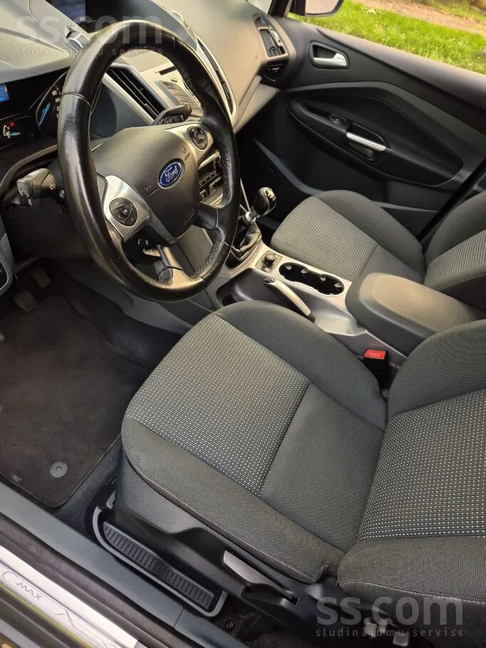 Ford C-Max 2014 photo 4