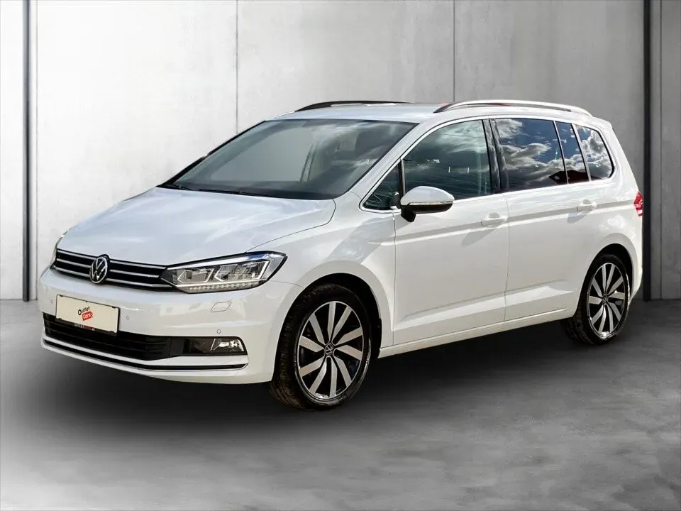 Volkswagen Touran 2021 photo 2