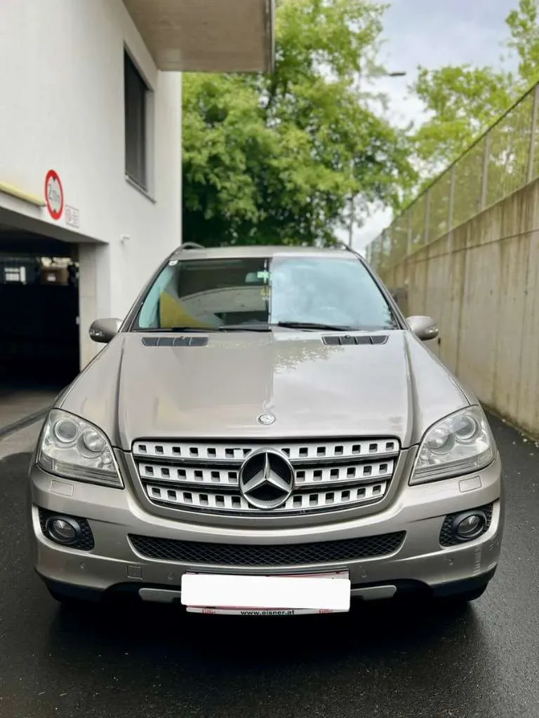 Mercedes-Benz M-Class
