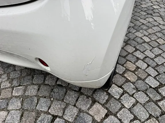 Mitsubishi I-Miev 2017 photo 2