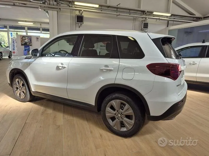 Suzuki Vitara 2026 photo 3