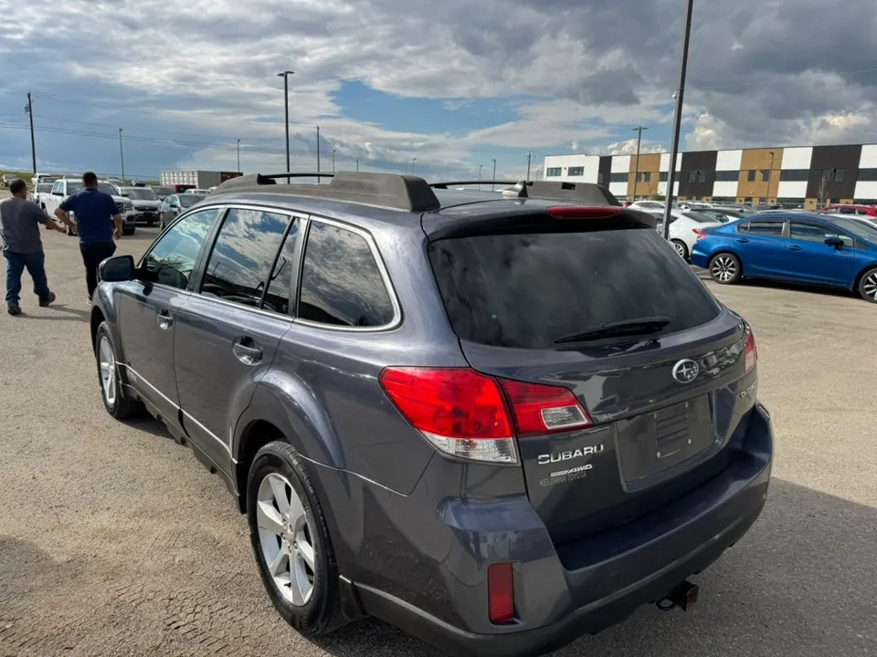 Subaru Outback 2014 photo 4
