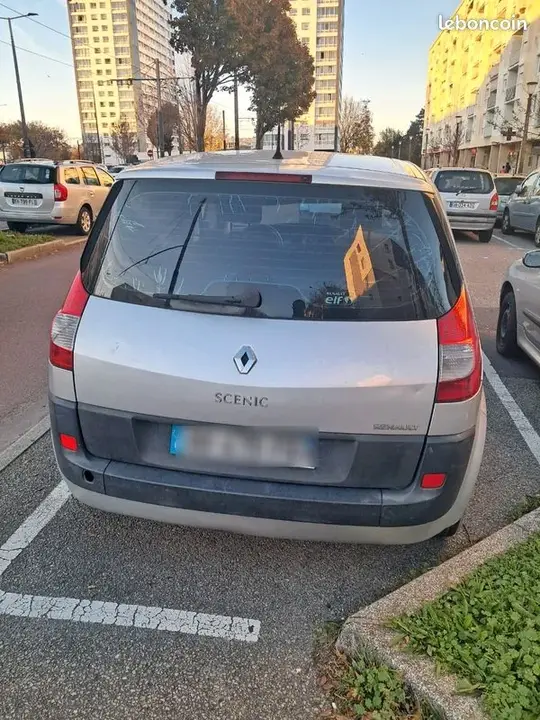 Renault Megane 2007 photo 2