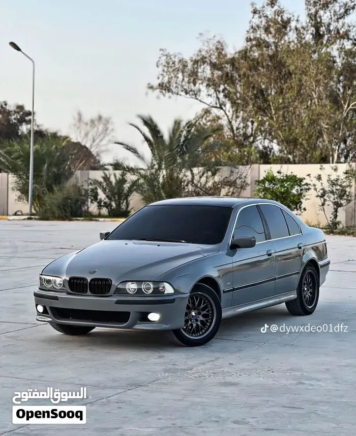 BMW 5 Series 1998 photo 4