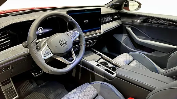 Volkswagen Passat 2026 photo 3
