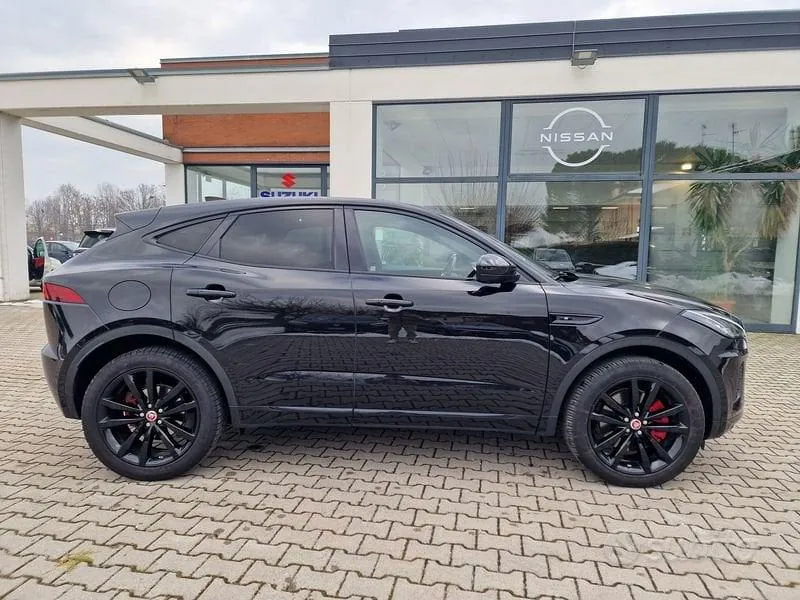 Jaguar E-Pace 2019 photo 4