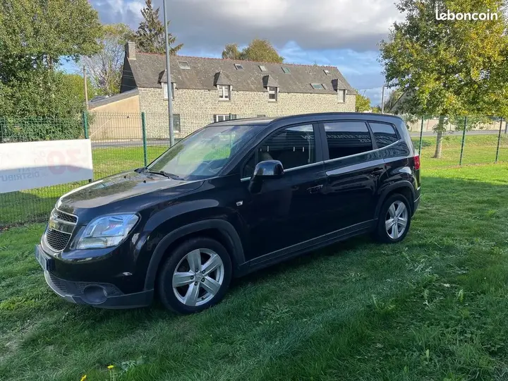 Chevrolet Orlando 2011 photo 3