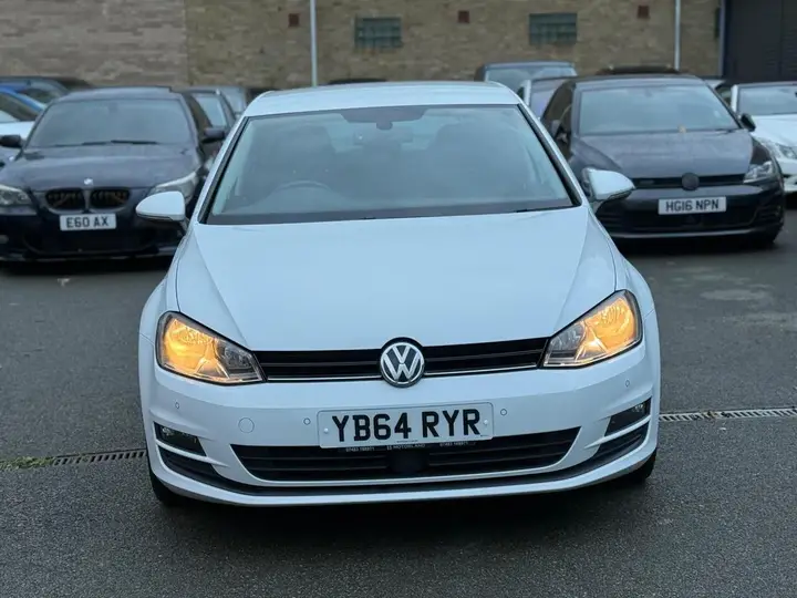 Volkswagen Golf 2015 photo 2