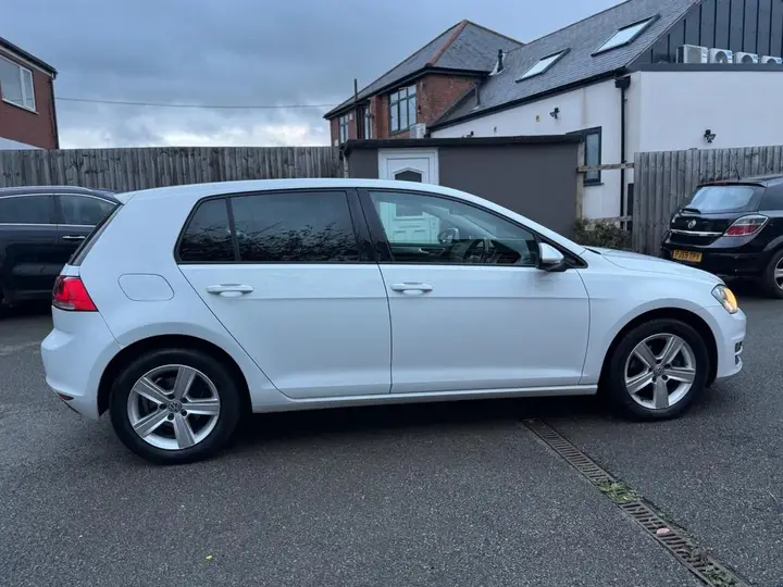 Volkswagen Golf 2015 photo 4