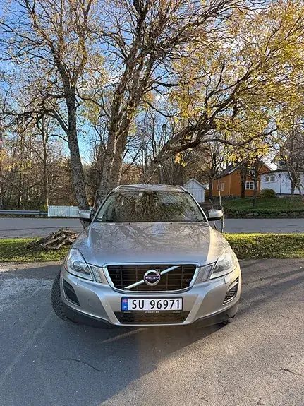 Volvo Xc60 2011 photo 2