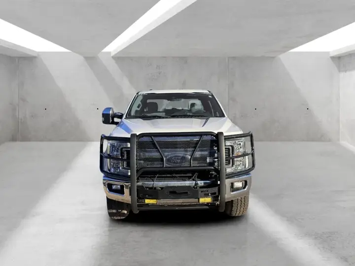 Ford F250 2018 photo 2