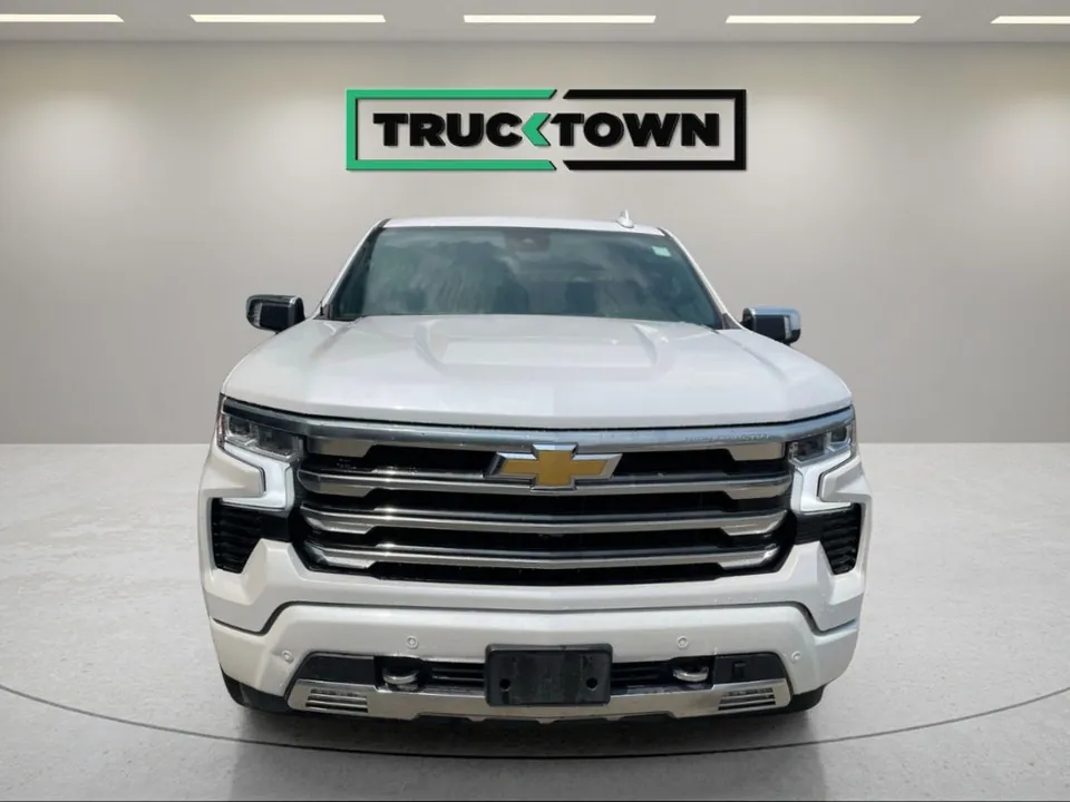 Chevrolet Silverado 1500 2023 photo 3