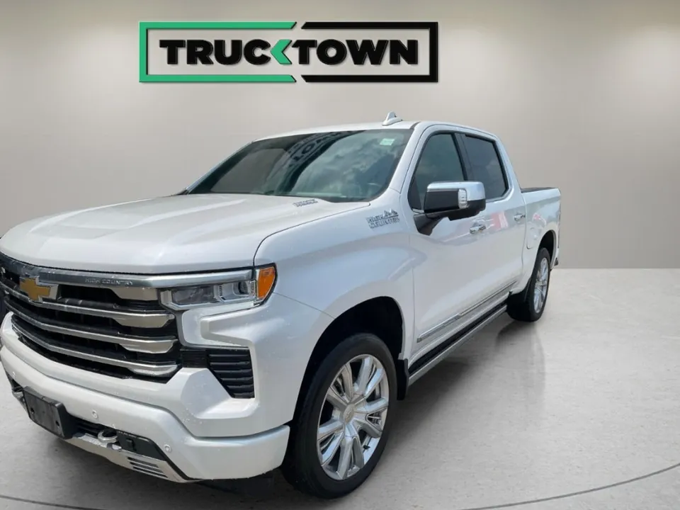 Chevrolet Silverado 1500 2023 photo 2