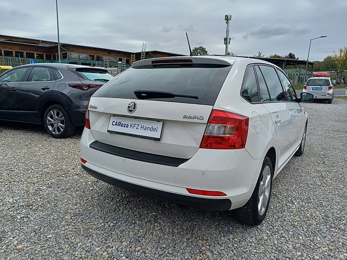 Skoda Rapid 2014 photo 3
