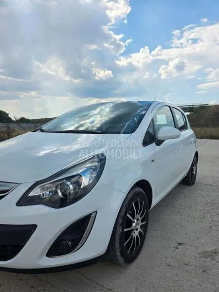 Opel Corsa 2011 photo 3