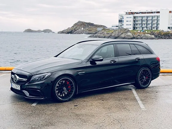 Mercedes-Benz C63