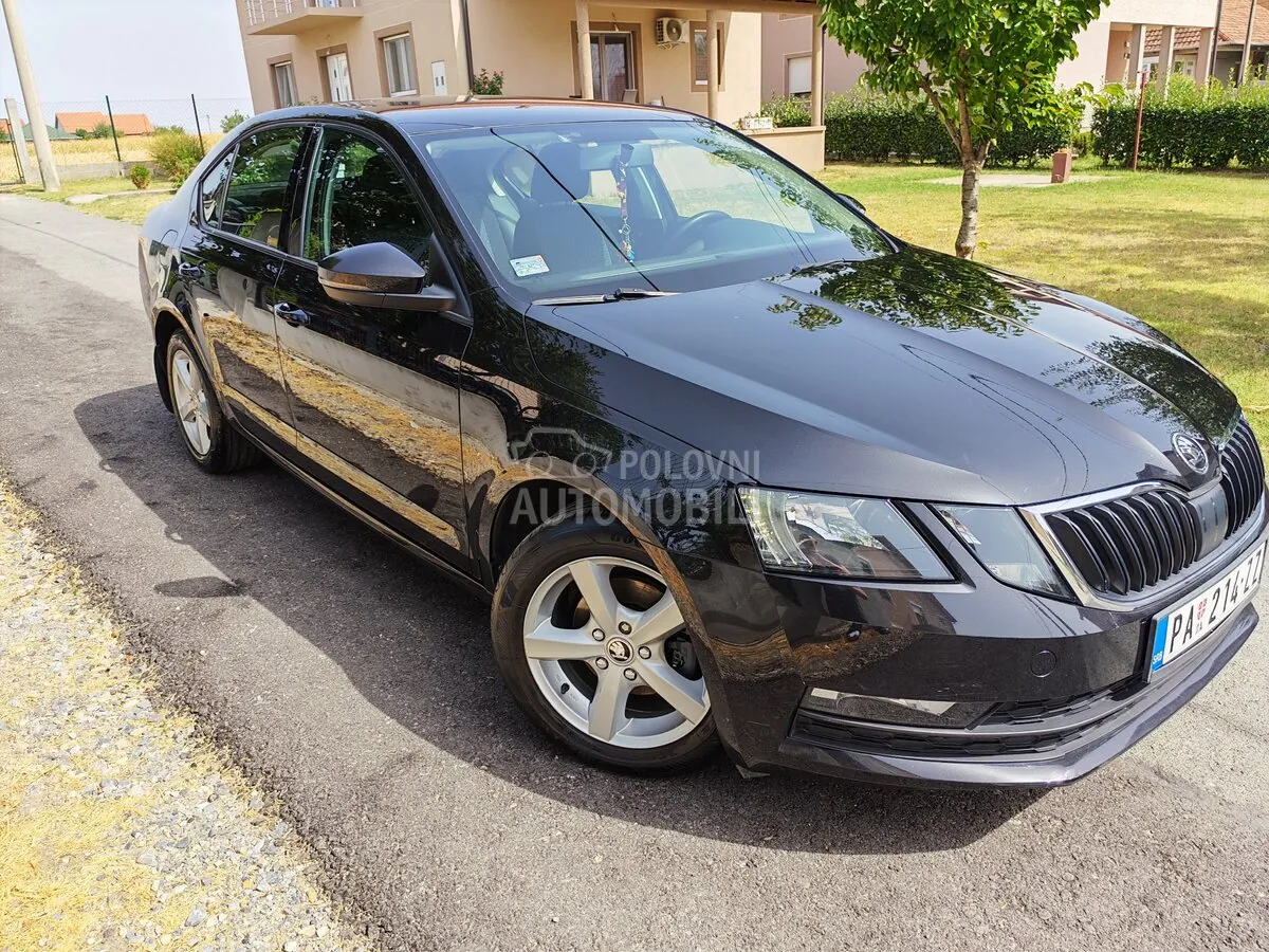 Skoda Octavia 2018 photo 2